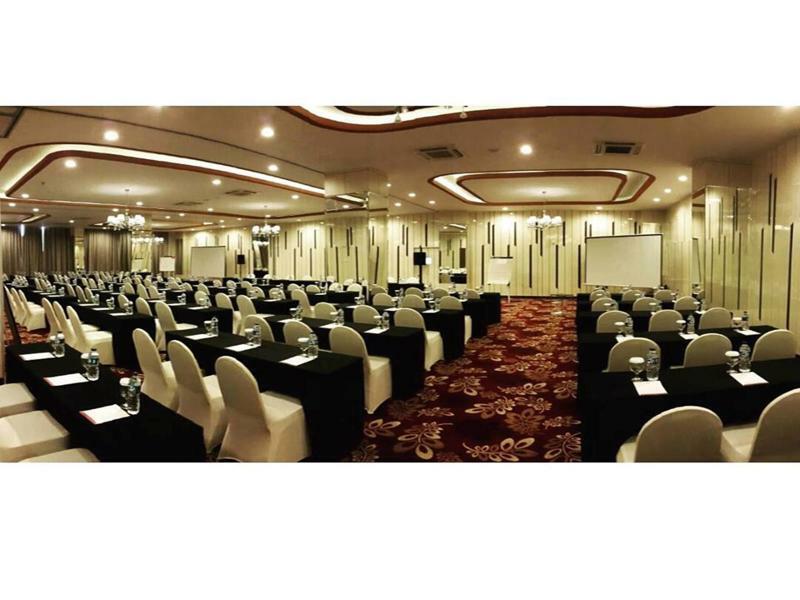 Agria Hotel Μπογκόρ Εξωτερικό φωτογραφία